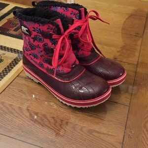 Sorel floral boots